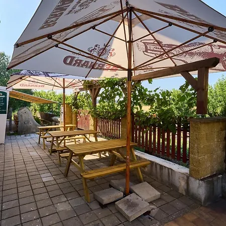 Vinařský Dům Kovárna * Brezi (Breclav)