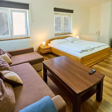 Vinařský Dům Kovárna * Brezi (Breclav)