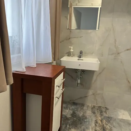 Appartamento Vinařský Dům Kovárna